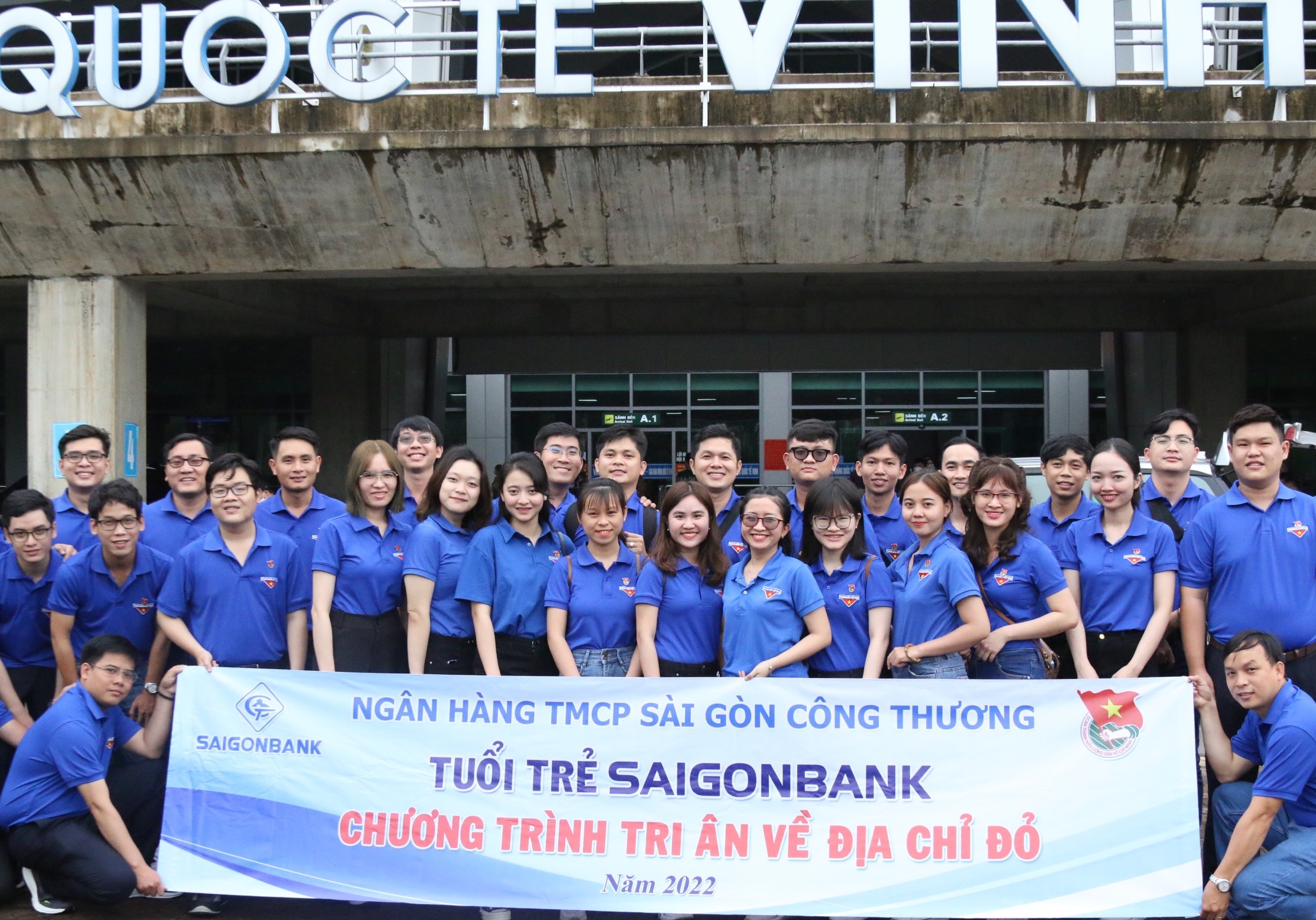 Tuổi trẻ SAIGONBANK tham gia chương trình tri ân về địa chỉ đỏ