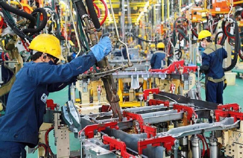 Sản xuất công nghiệp khởi sắc
