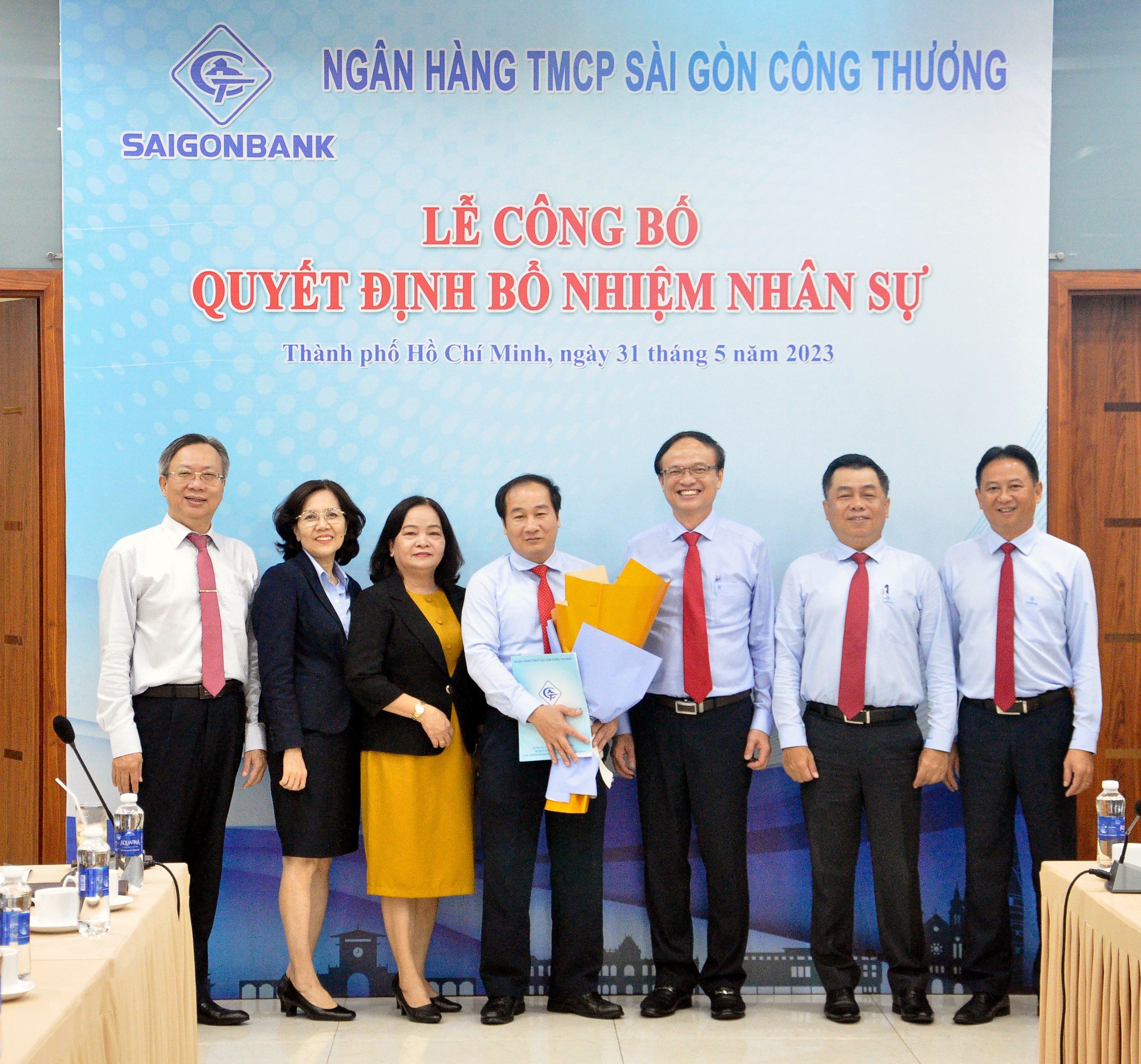 SAIGONBANK công bố quyết định bổ nhiệm, bổ nhiệm lại cán bộ quản lý