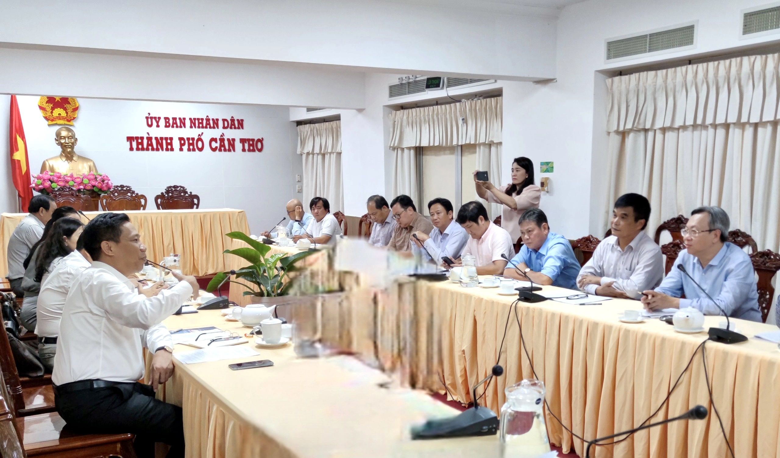 SAIGONBANK phối hợp thực hiện chương trình Vầng trăng cổ nhạc tại Thành phố Cần Thơ