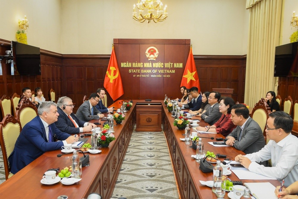 Thống đốc Nguyễn Thị Hồng tiếp Tổng Giám đốc Ngân hàng Thanh toán Quốc tế Agustín Carstens