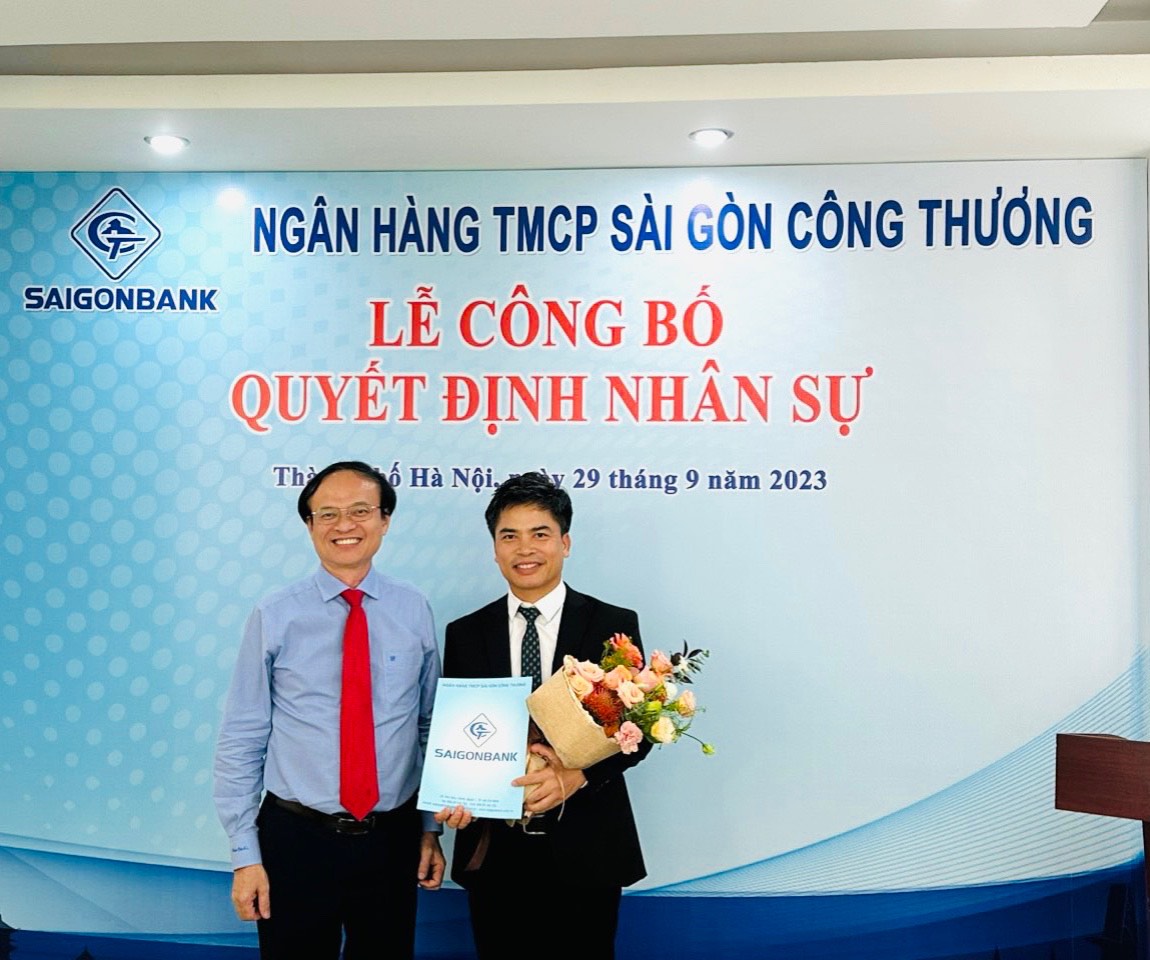 SAIGONBANK công bố quyết định bổ nhiệm lại và bổ nhiệm cán bộ