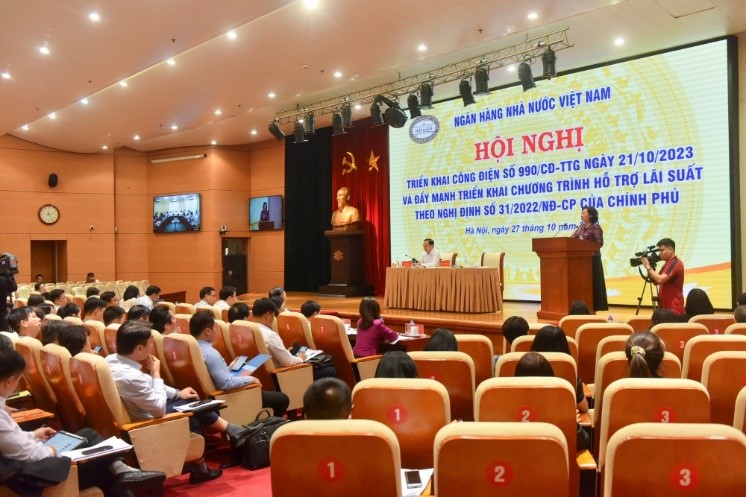 Nỗ lực triển khai nhiều giải pháp góp phần hỗ trợ phục hồi tăng trưởng kinh tế