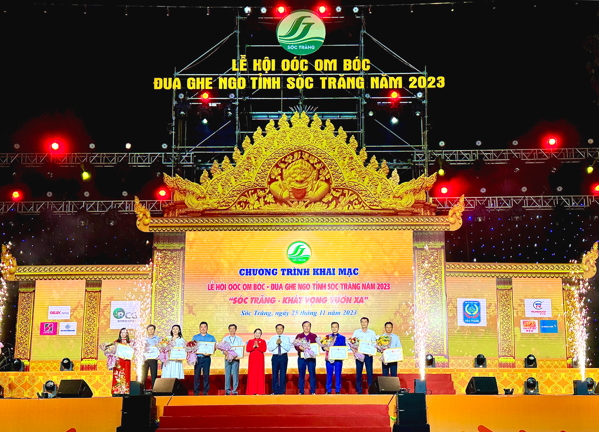 SAIGONBANK TÀI TRỢ CHO LỄ HỘI OÓC OM BÓC – ĐUA GHE NGO TỈNH SÓC TRĂNG NĂM 2023