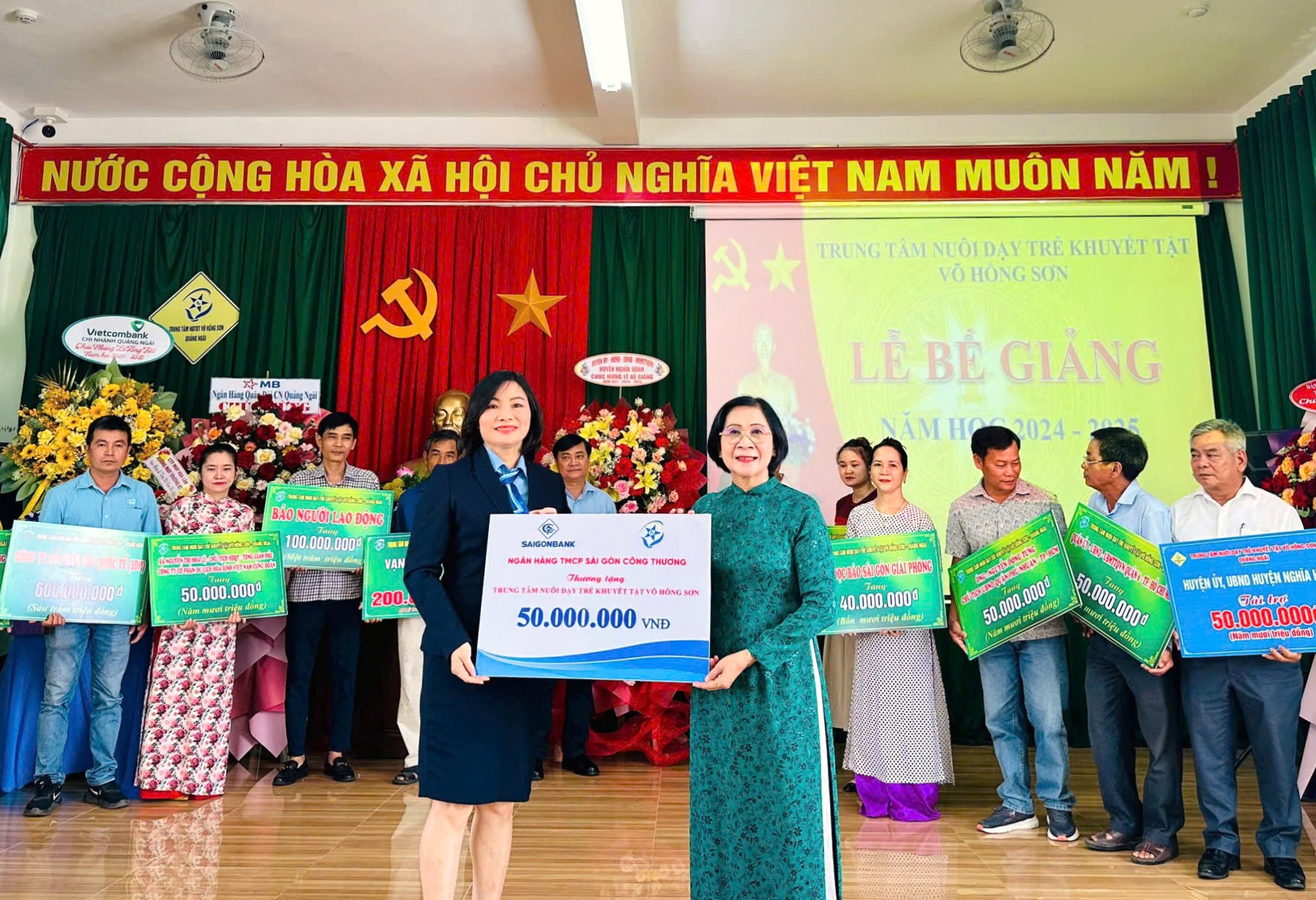 SAIGONBANK đồng hành cùng Trung tâm nuôi dạy trẻ khuyết tật Võ Hồng Sơn
