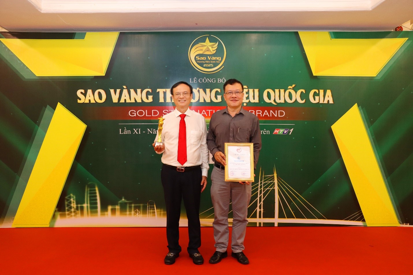 SAIGONBANK ĐẠT TOP 10 SAO VÀNG THƯƠNG HIỆU QUỐC GIA 2025
