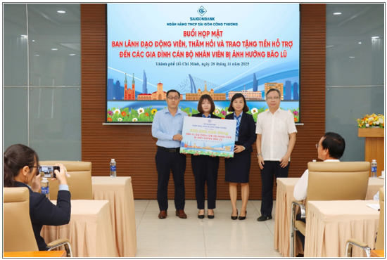 SAIGONBANK HỖ TRỢ GIA ĐÌNH CBNV BỊ ẢNH HƯỞNG BÃO LŨ