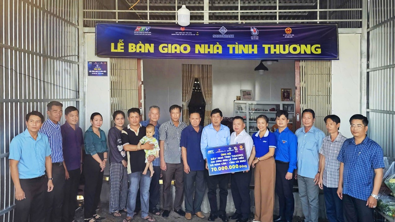 SAIGONBANK ĐỒNG HÀNH TRAO NHÀ TÌNH THƯƠNG TẠI XÃ NĂM CĂN, TỈNH CÀ MAU