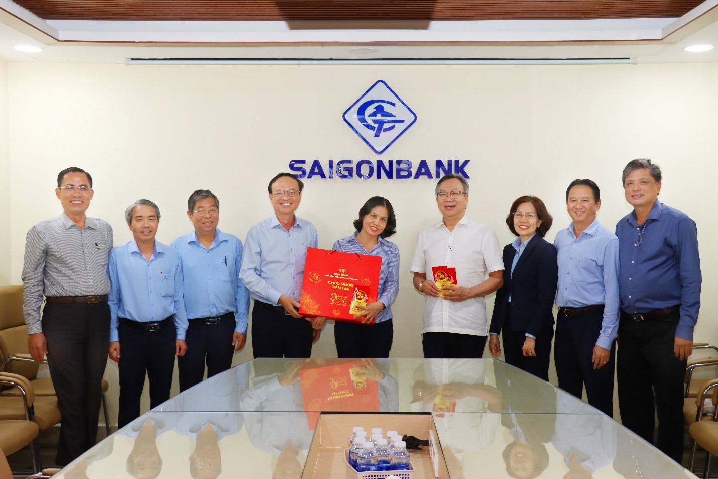 SAIGONBANK – TẾT ẤM ÁP TỪ NHỮNG ĐIỀU GIẢN DỊ NHẤT