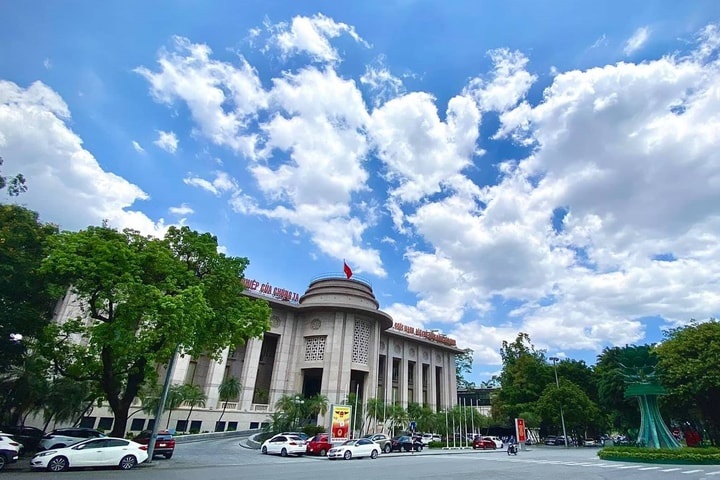 Ngân hàng Nhà nước Việt Nam chỉ đạo triển khai các giải pháp hoạt động của tổ chức tín dụng